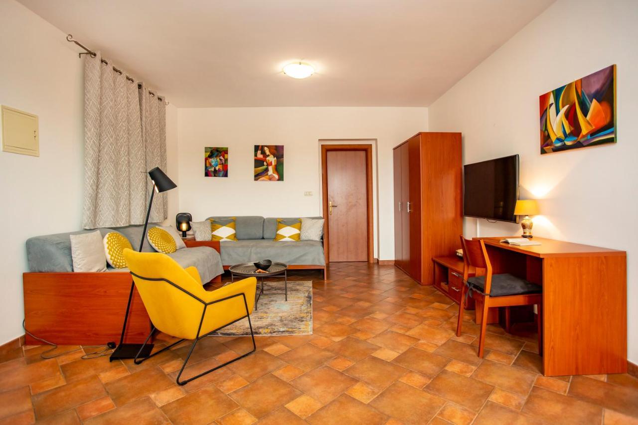 Apartments Maller Rovinj Exterior photo